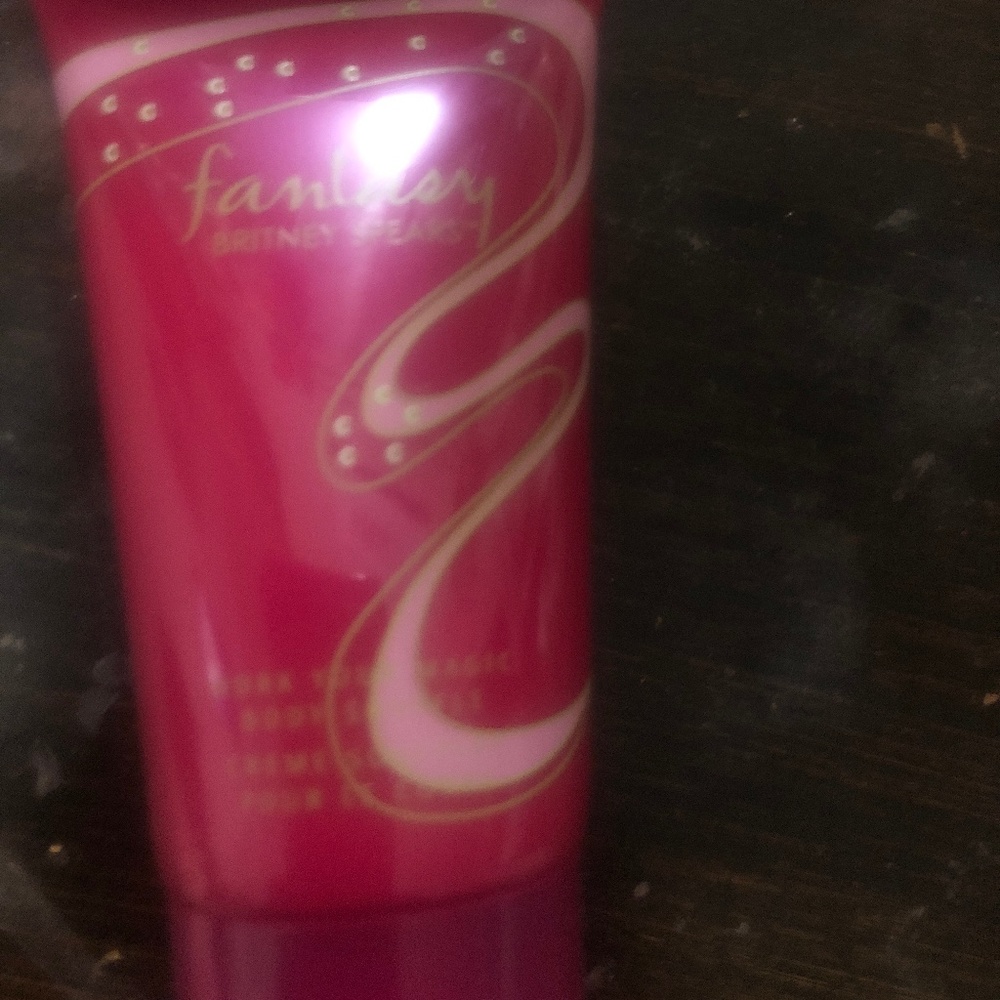 Fragrance body lotion